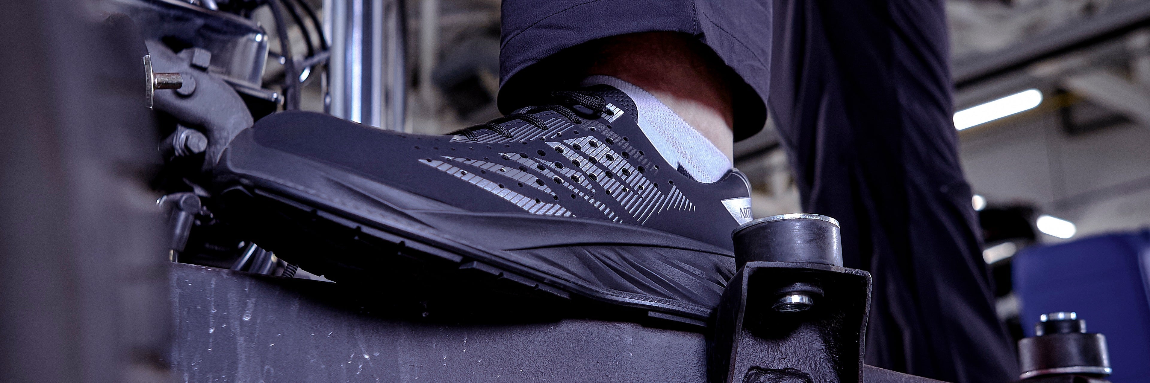 Poltopánky pracovné O2